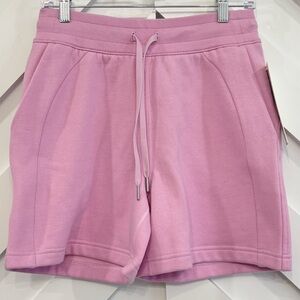 NWT Lululemon Scuba High Rise Shorts Size 6 In Vita Pink 5"